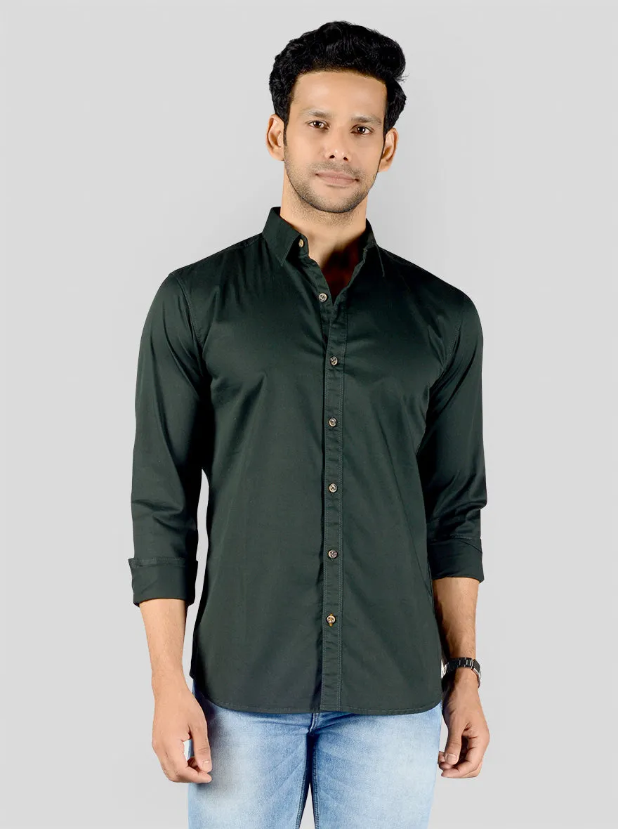 Bottle Green Solid Slim Fit Casual Shirt | JadeBlue