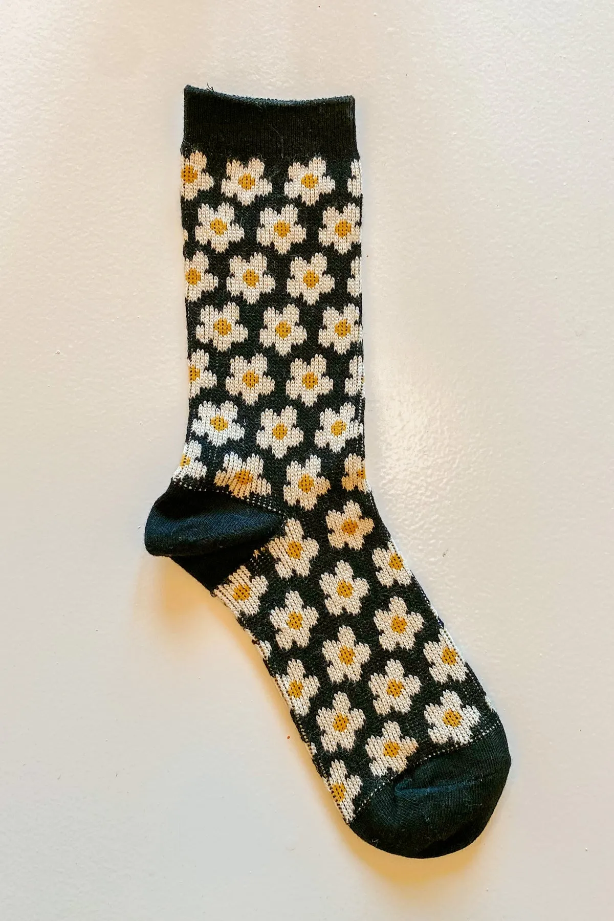 Daisy Socks in Black