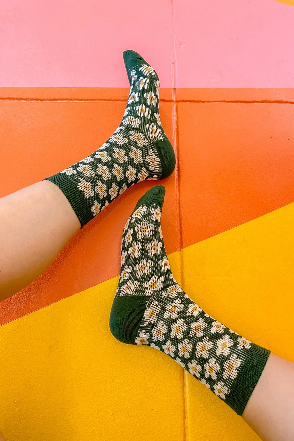 Daisy Socks in Forest Green