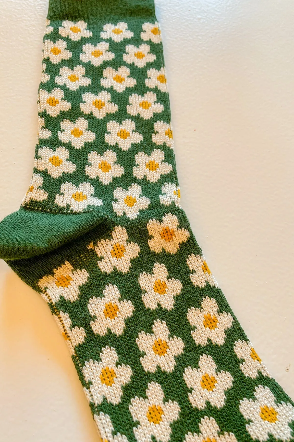 Daisy Socks in Forest Green