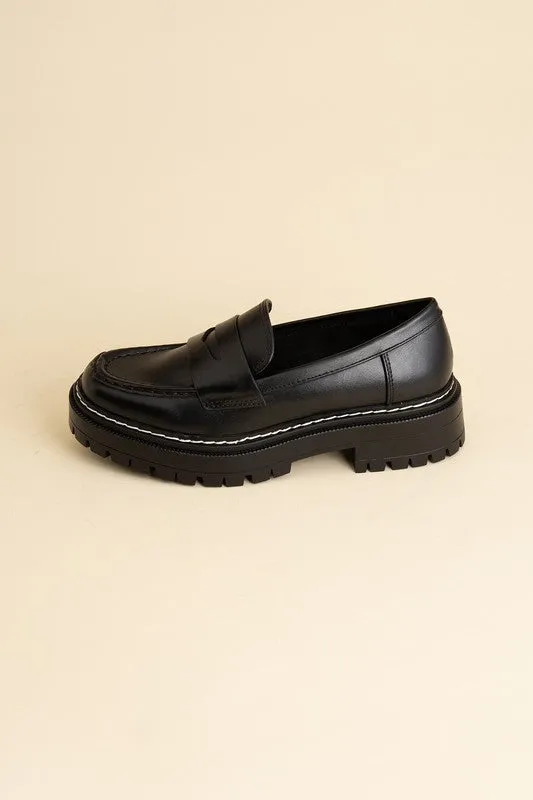 EUREKA Classic Loafers