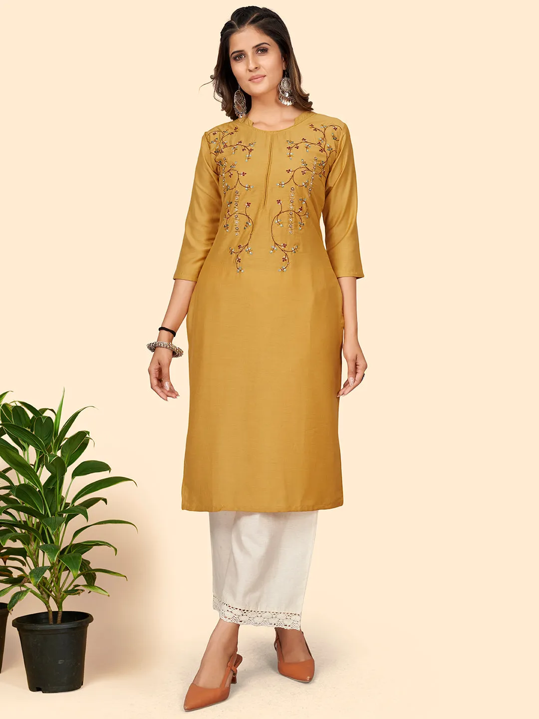 Women'S Hand Work Straight Chinon Yellow Stitched Kurta