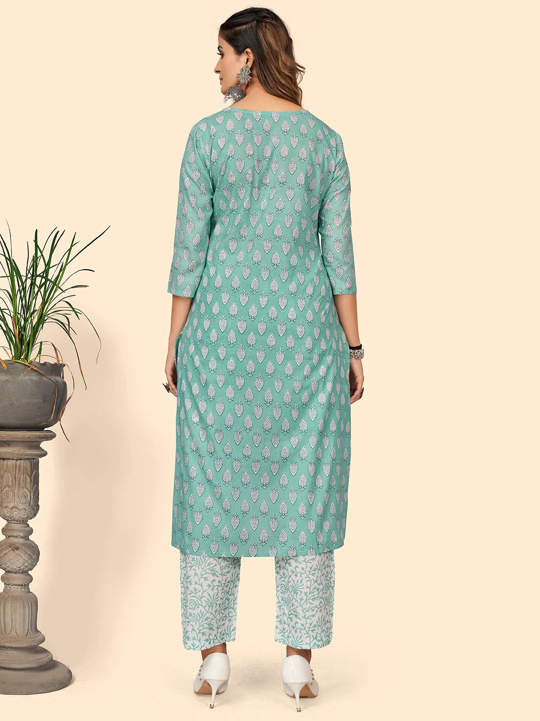 Women'S Print & Sequience Straight Cotton Turquoise Stitched Kurta