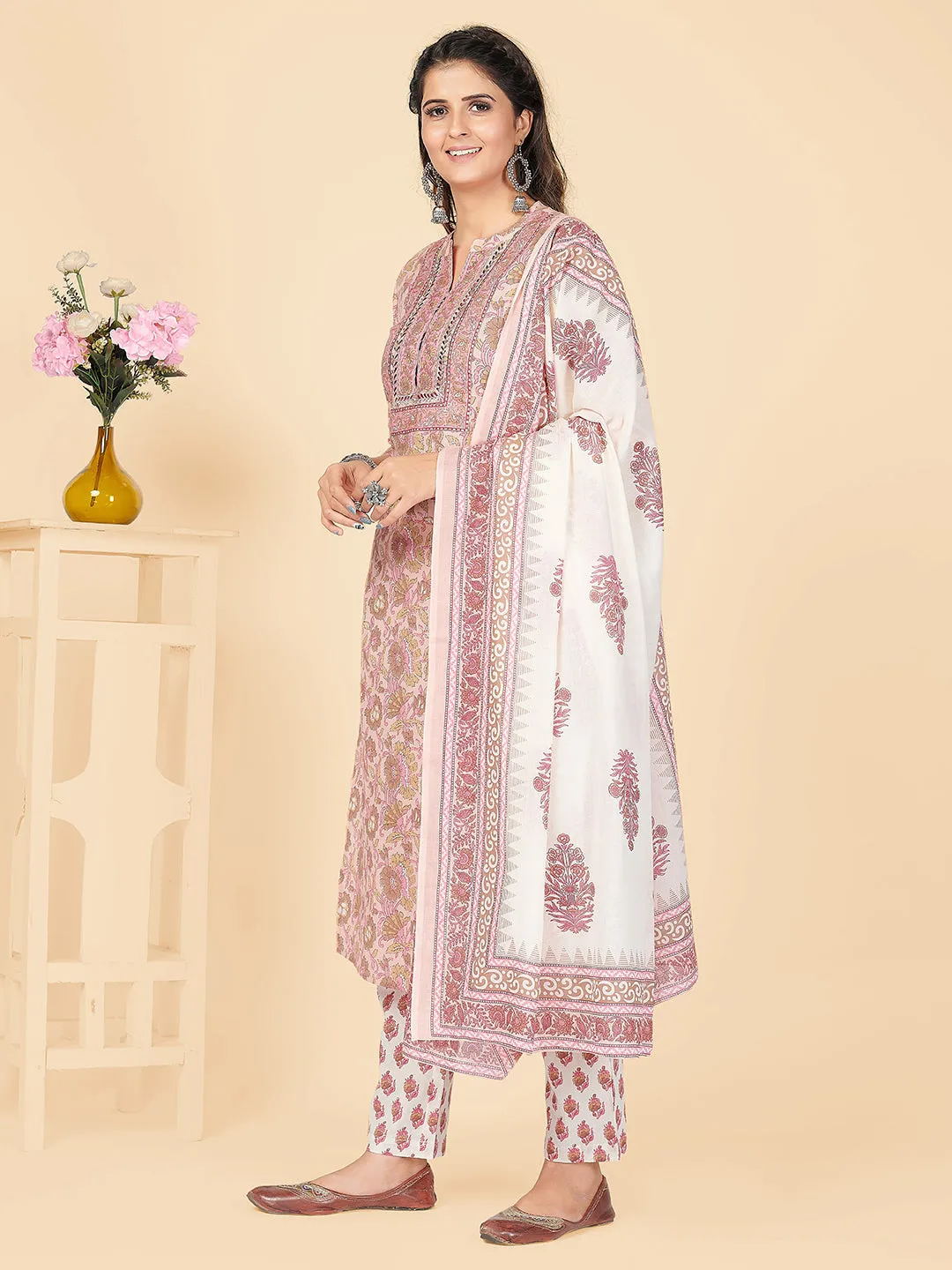 Women'S Printed & Embroidered Straight Cotton Peach Stitched Kurta Pant With Dupatta