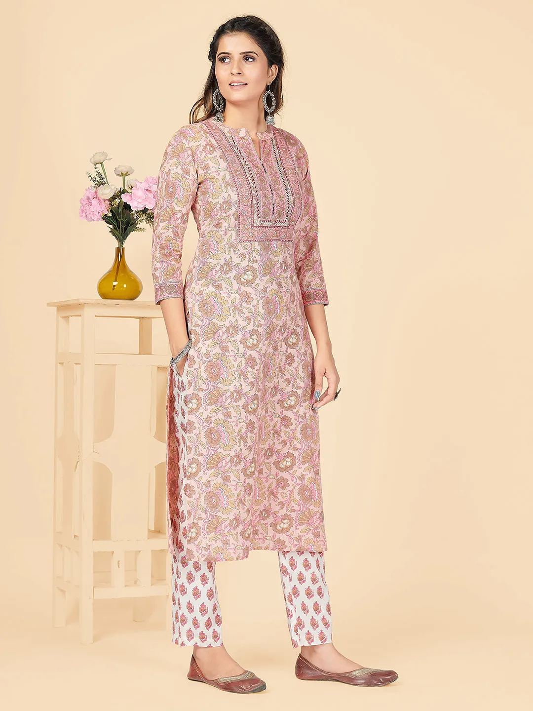 Women'S Printed & Embroidered Straight Cotton Peach Stitched Kurta Pant With Dupatta