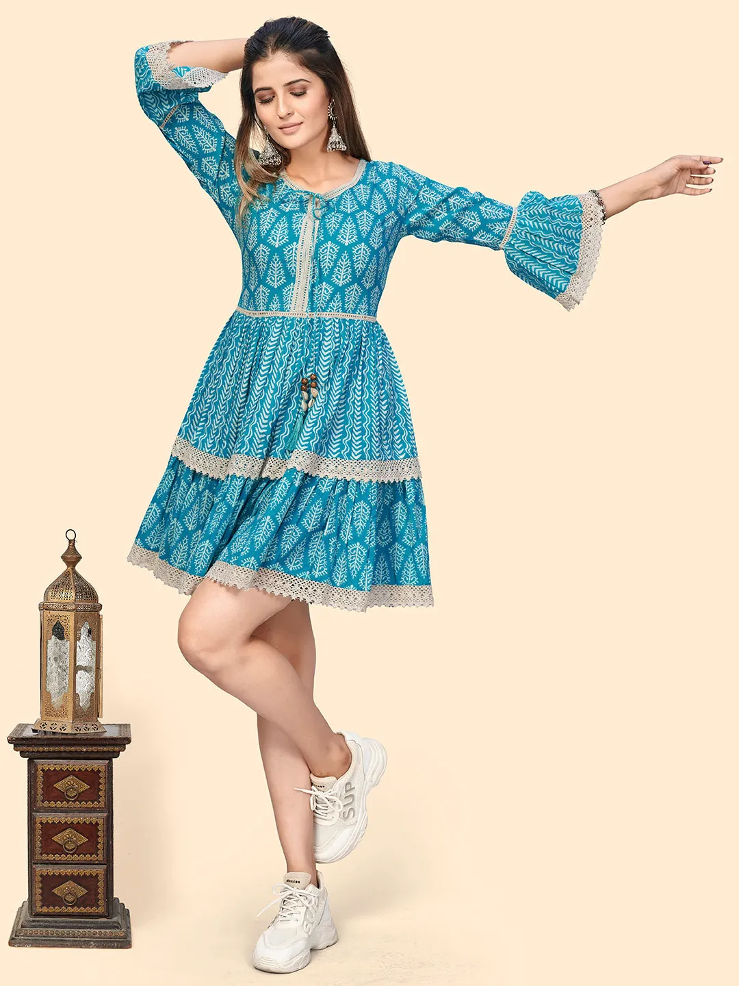 Women'S Printed & Lace Border A-Line Cotton Sky Blue Stitched Dress