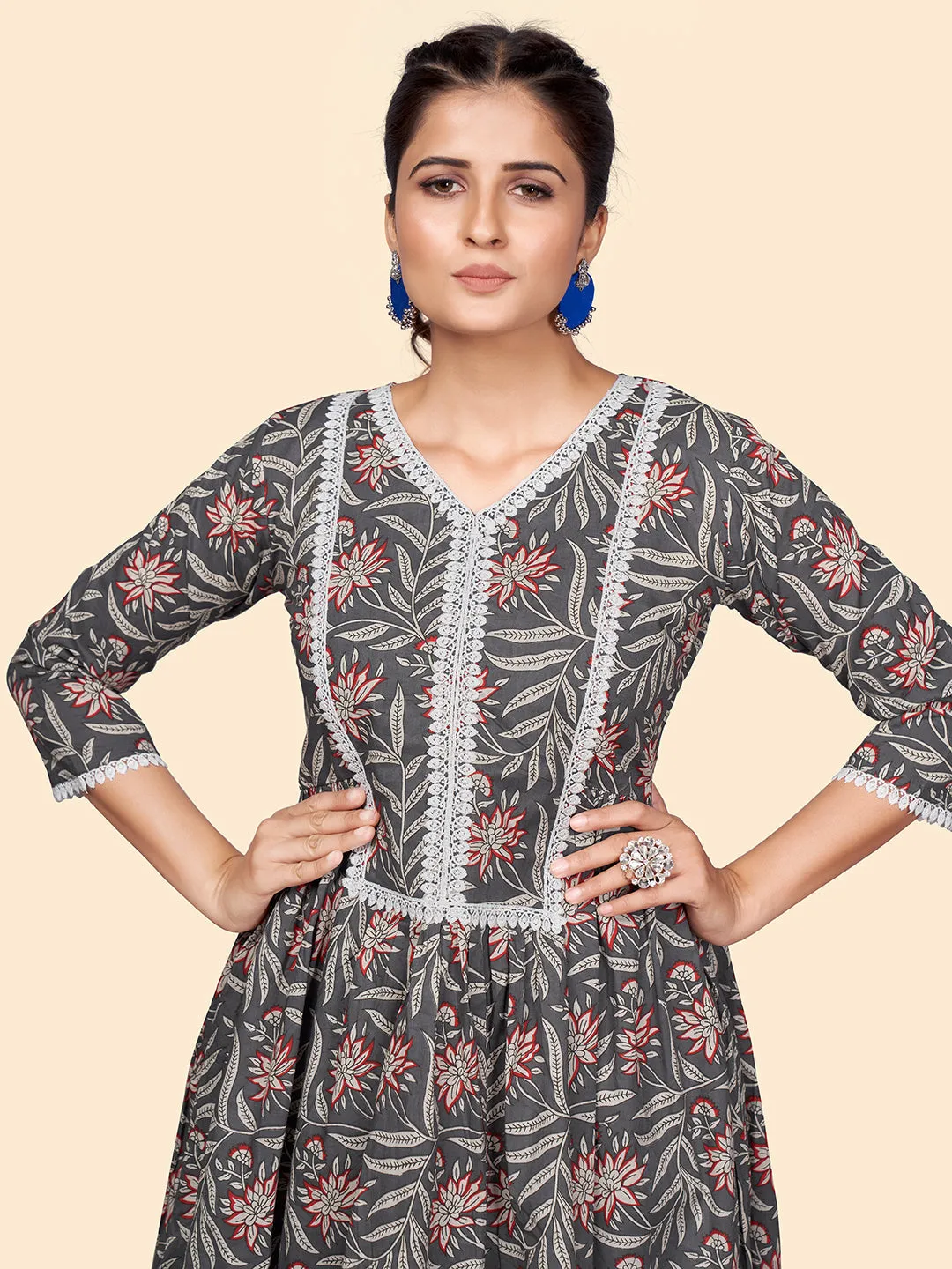 Women'S Printed Flared Cotton Grey Stitched Kurta